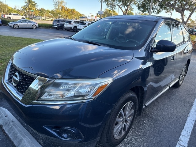 2014 Nissan Pathfinder S