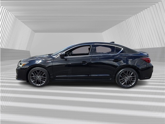 2022 Acura ILX Premium A-Spec photo 2