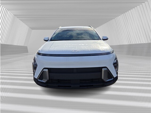 2024 Hyundai Kona SEL photo 2
