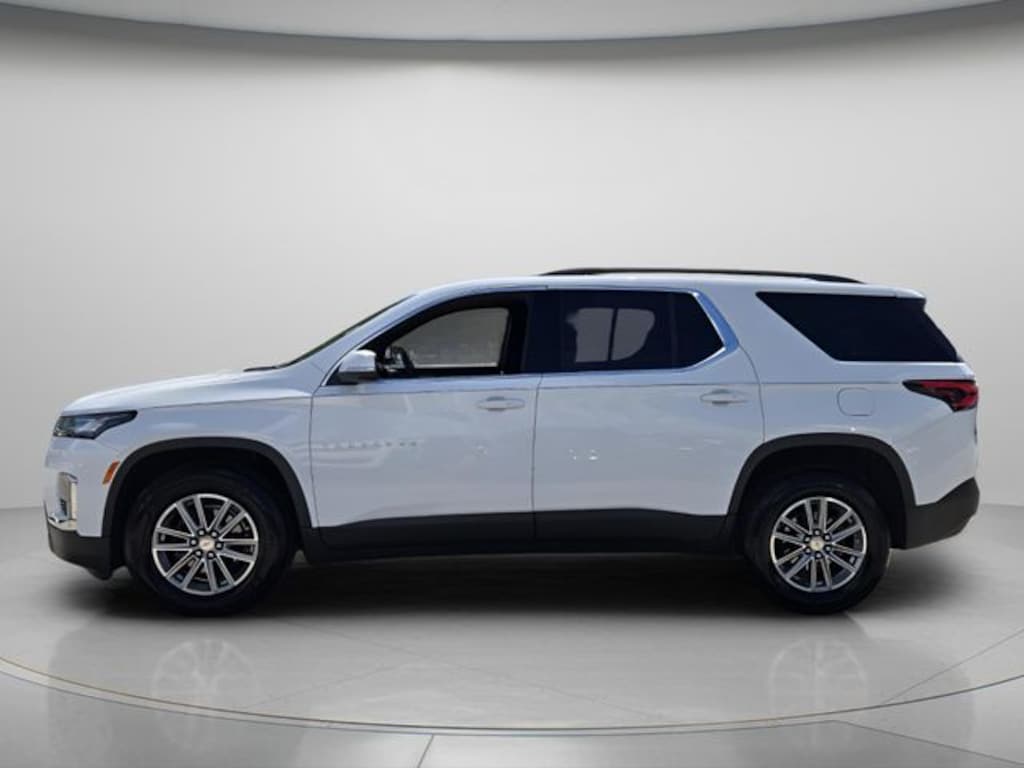 Used 2023 Chevrolet Traverse LT Leather SUV