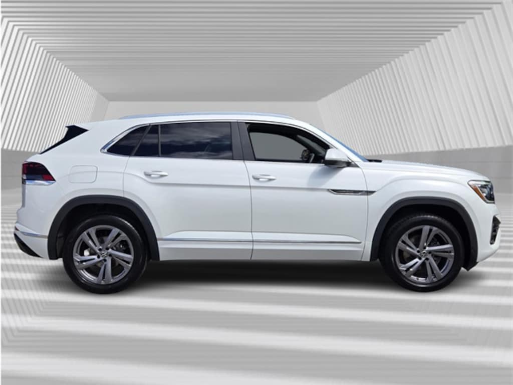 Used 2024 Volkswagen Atlas Cross Sport 2.0T SEL R-Line SUV