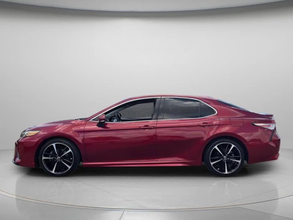 Used 2018 Toyota Camry XSE Sedan