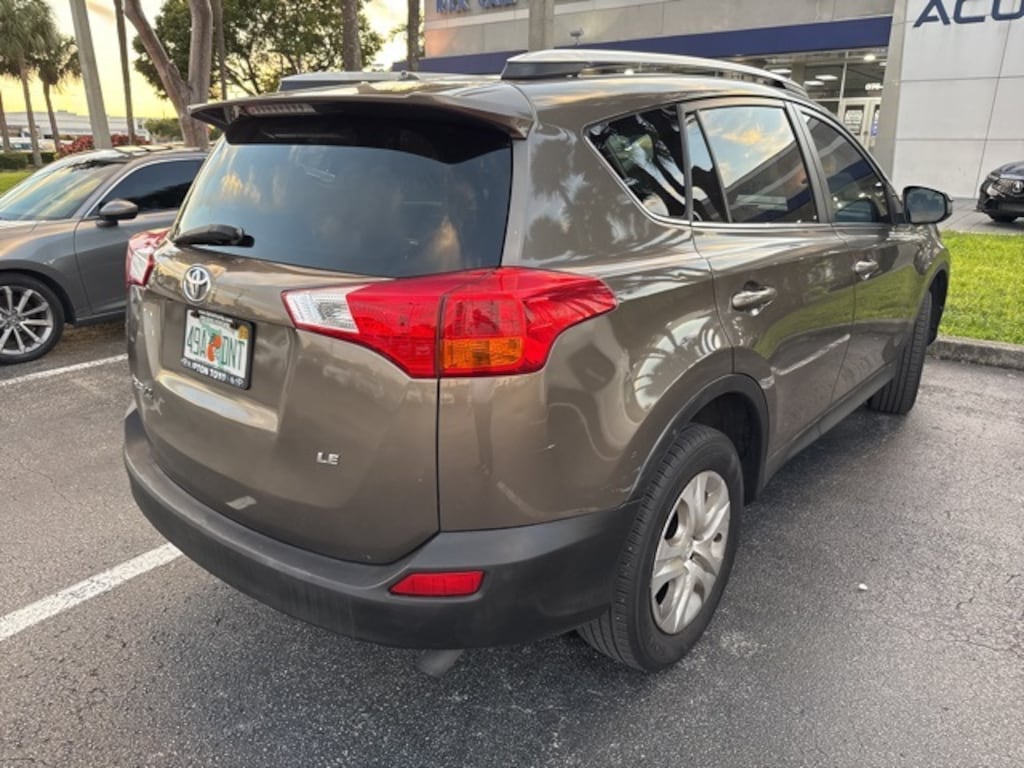 Used 2013 Toyota RAV4 LE SUV