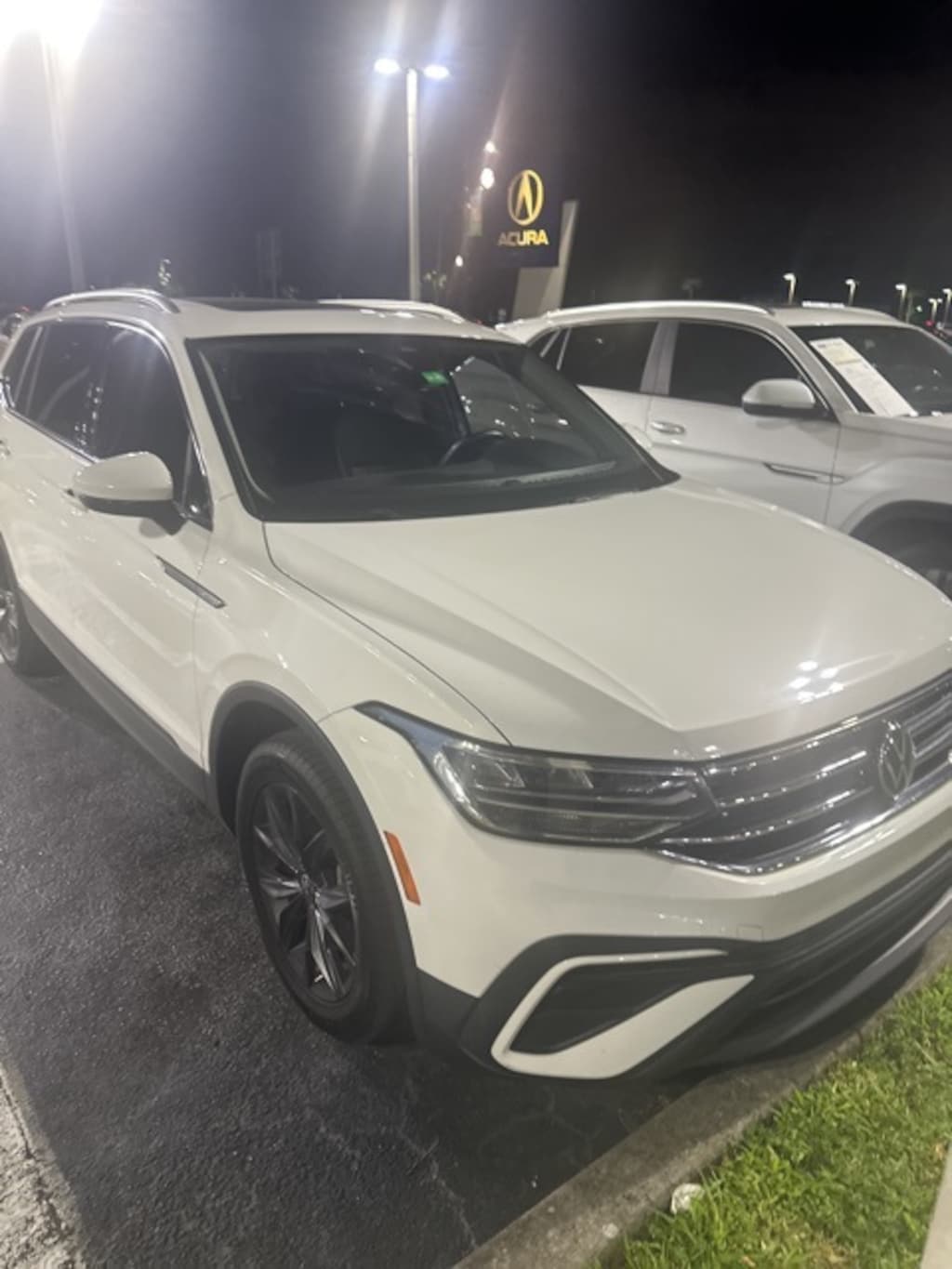 Used 2022 Volkswagen Tiguan 2.0T SE SUV