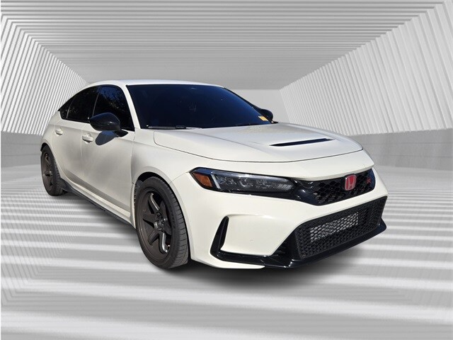 2024 Honda Civic Type R photo 3