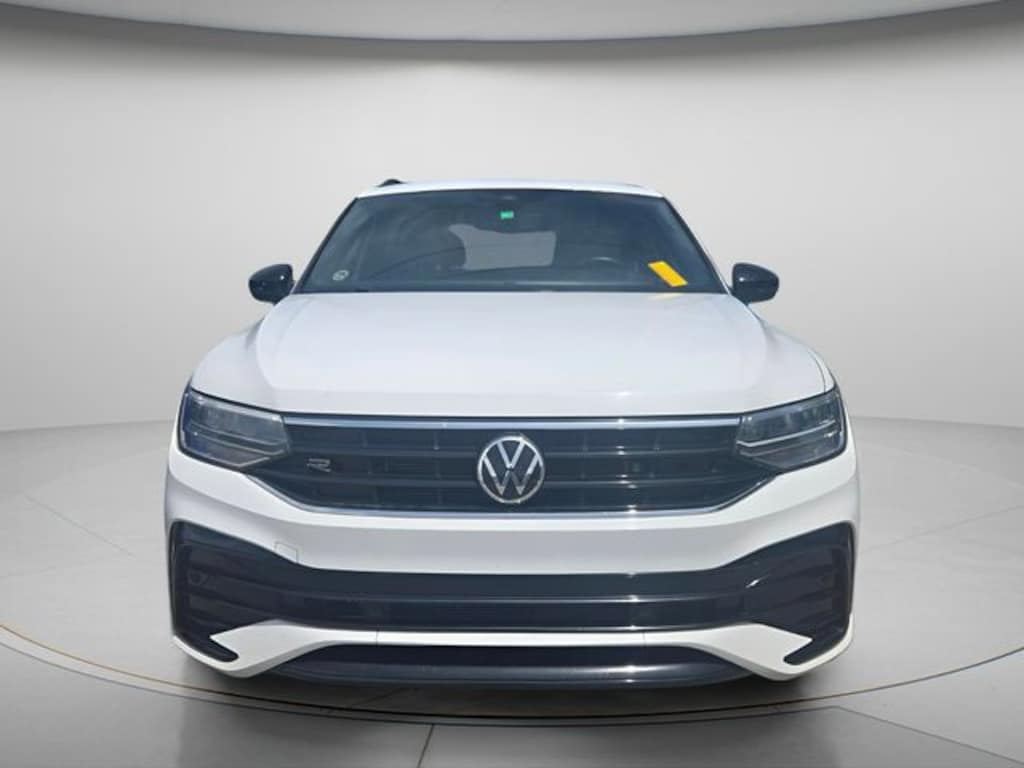 Used 2022 Volkswagen Tiguan 2.0T SE R-Line Black SUV