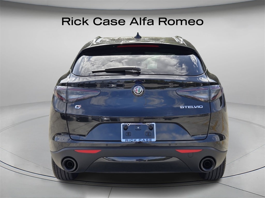 New 2025 Alfa Romeo Stelvio AWD Sport Utility