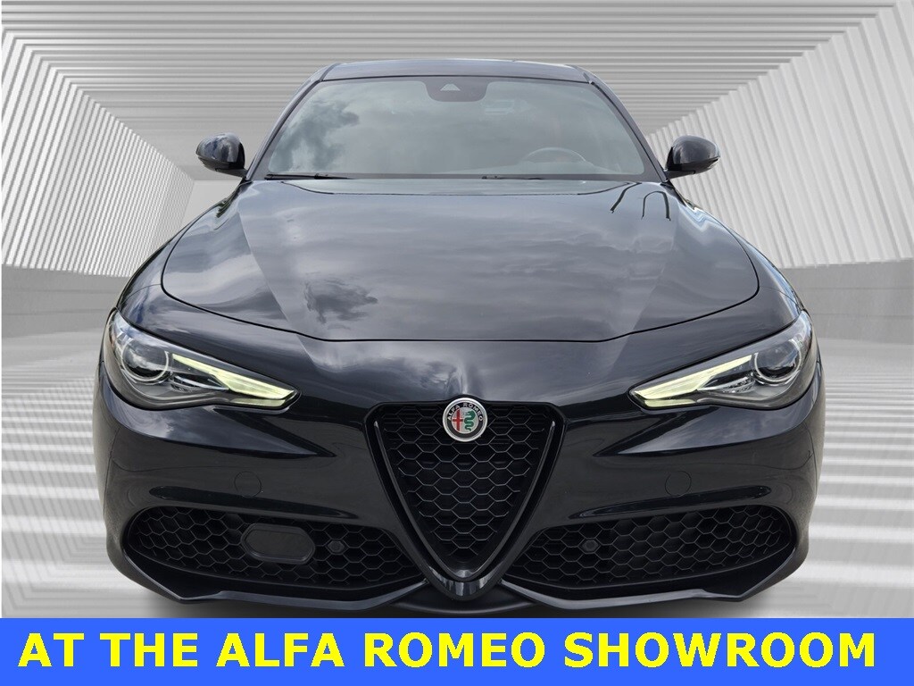 2022 Alfa Romeo Giulia Ti - VELOCE photo 4