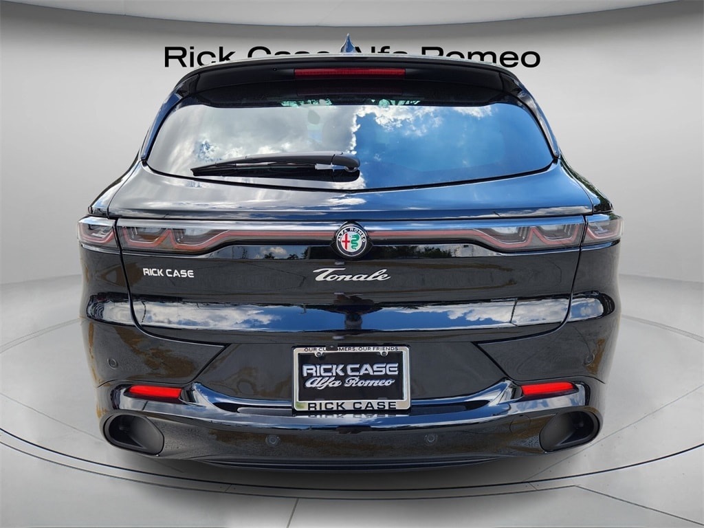 New 2025 Alfa Romeo Tonale AWD Sport Utility