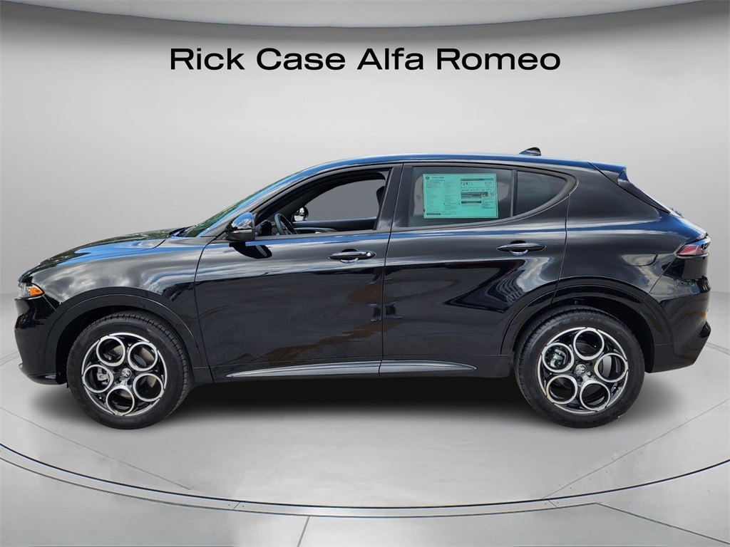 New 2025 Alfa Romeo Tonale AWD Sport Utility