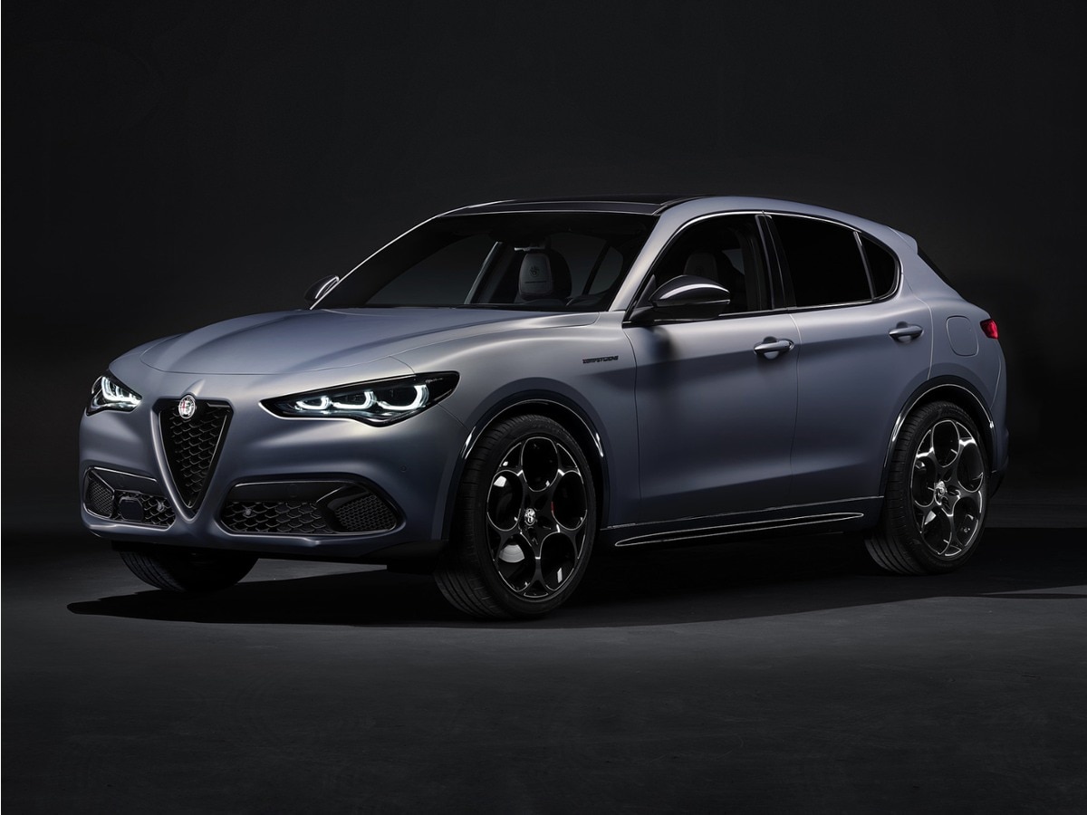 2024 Alfa Romeo Stelvio SUV 