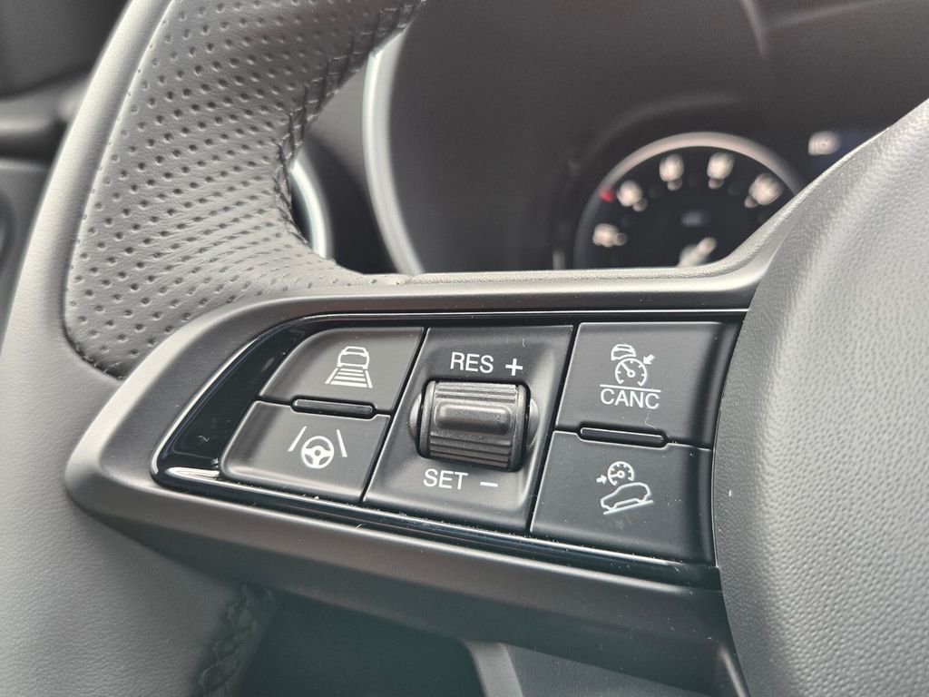 2026 Alfa Romeo Stelvio Base - Photo 14