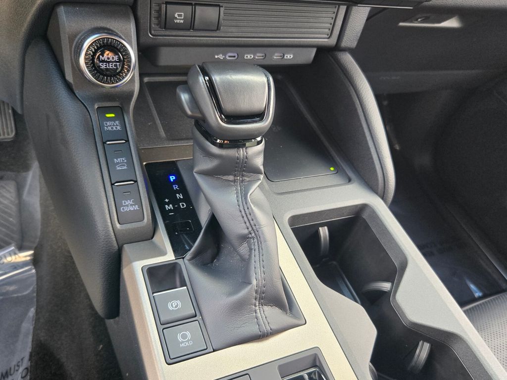 2024 Toyota Land Cruiser First Edition - Photo 23