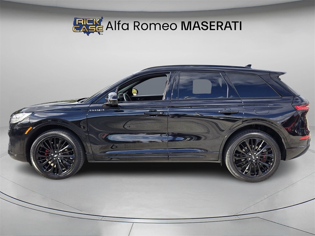 2023 Lincoln Corsair Reserve photo 2