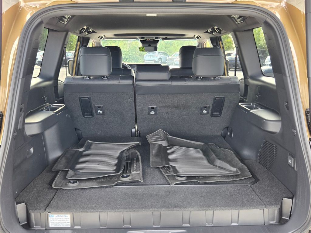 2024 Toyota Land Cruiser First Edition - Photo 13