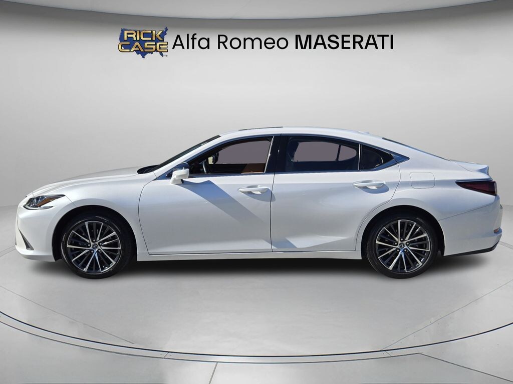 Used 2024 Lexus ES 350 Sedan