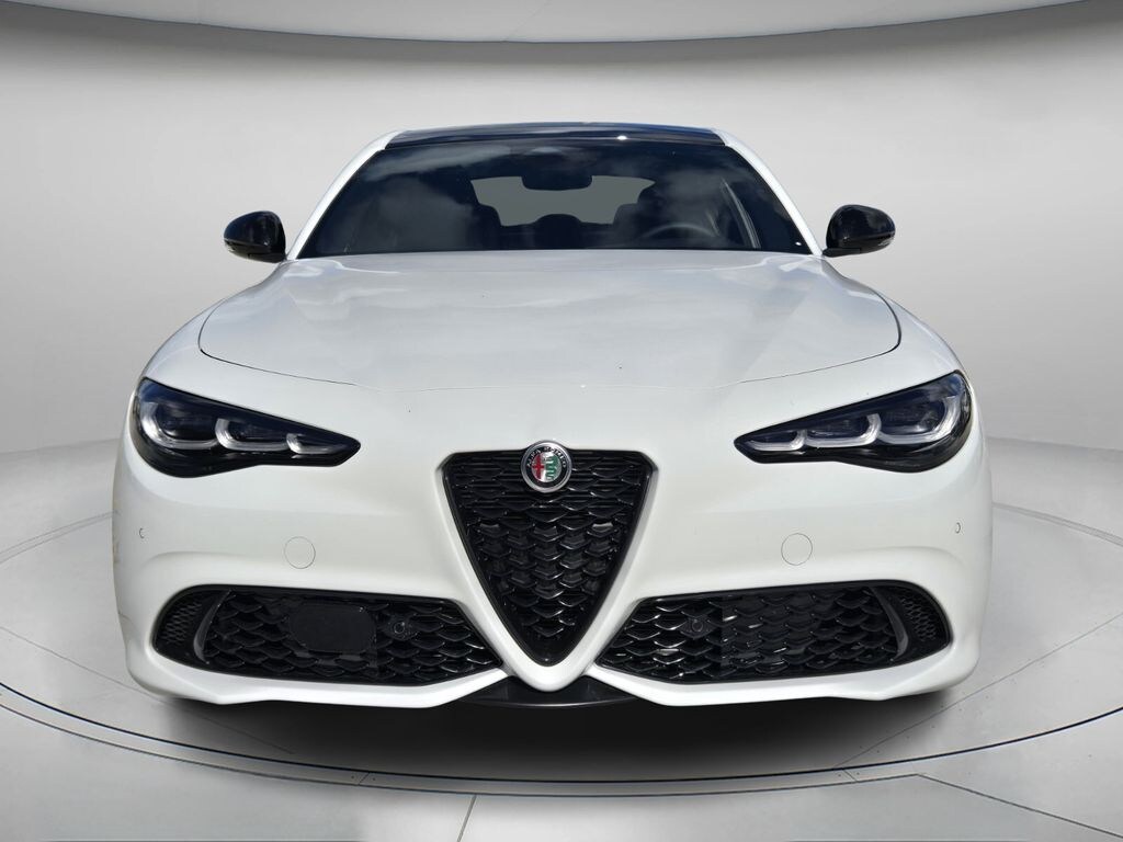 New 2025 Alfa Romeo Giulia RWD Sedan
