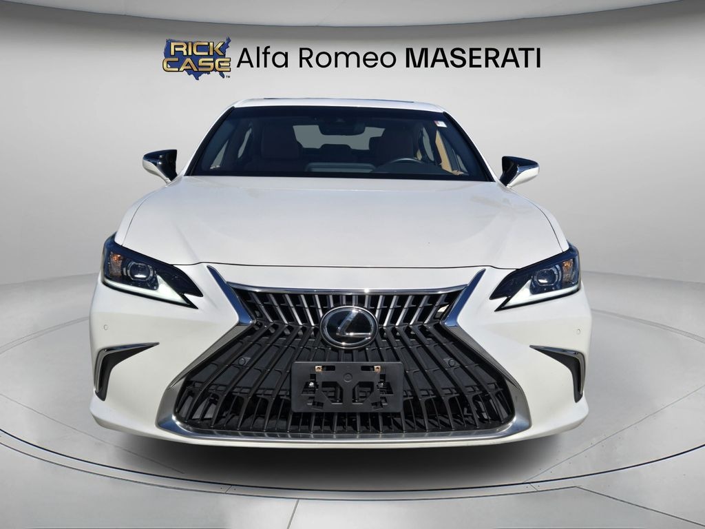 Used 2024 Lexus ES 350 Sedan
