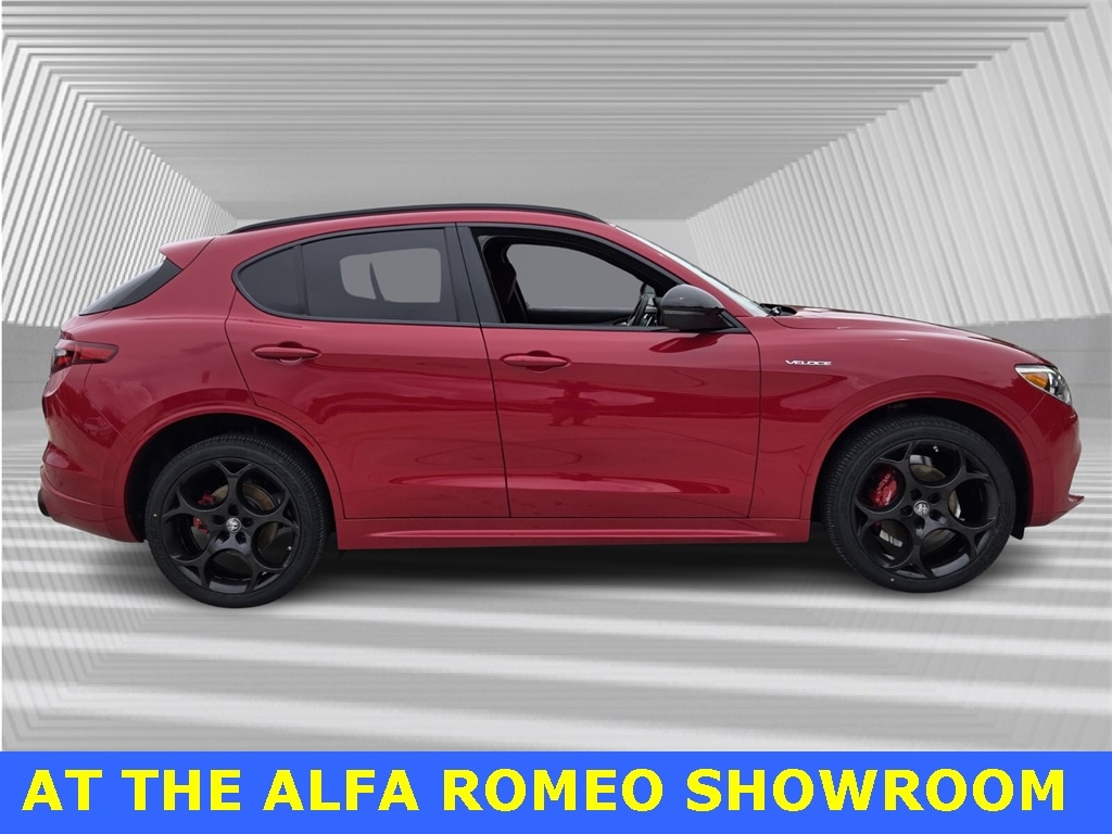Used 2022 Alfa Romeo Stelvio Veloce SUV