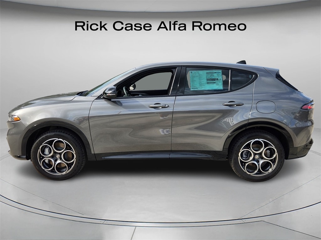New 2025 Alfa Romeo Tonale AWD Sport Utility