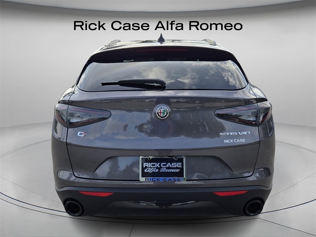 New 2025 Alfa Romeo Stelvio AWD Sport Utility