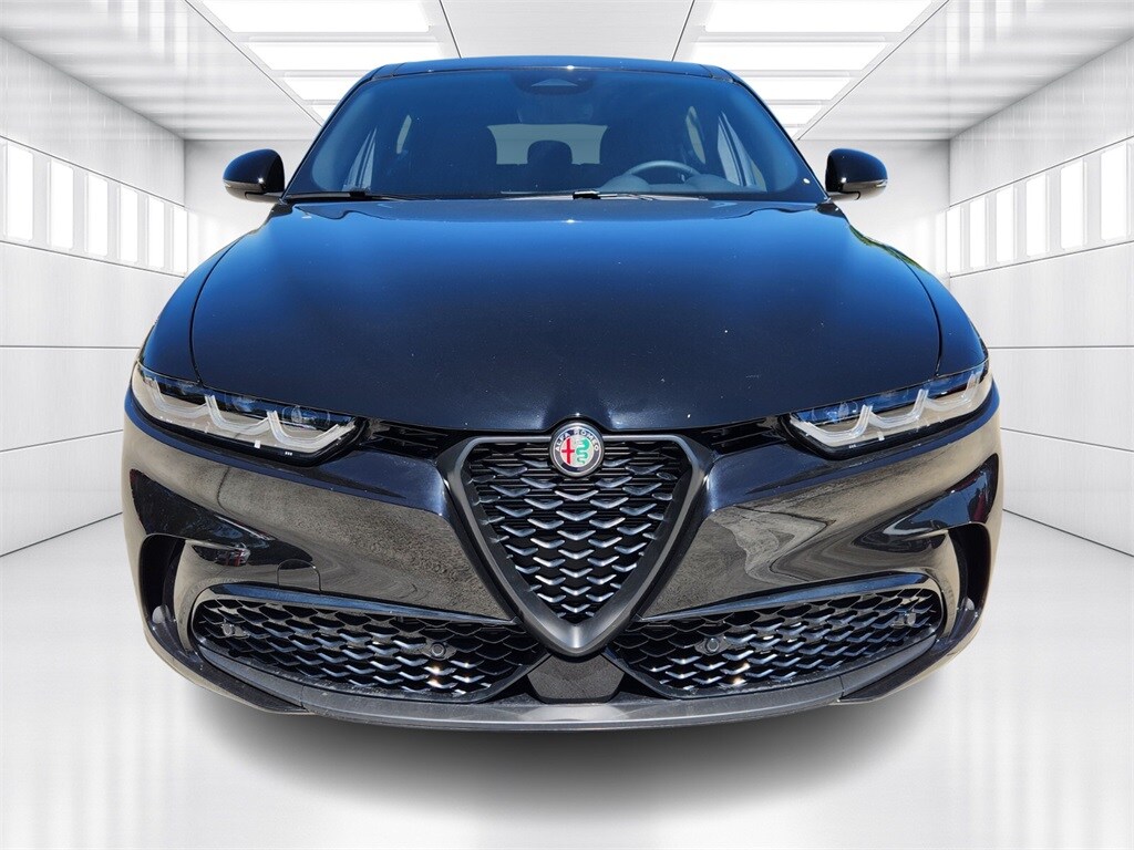 2025 Alfa Romeo Tonale photo 3