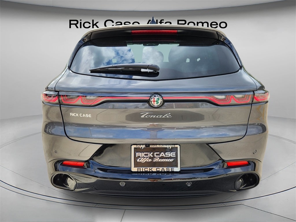 New 2025 Alfa Romeo Tonale AWD Sport Utility