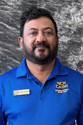 Staff member Ronnie Joseph from 61183dc2c7aa