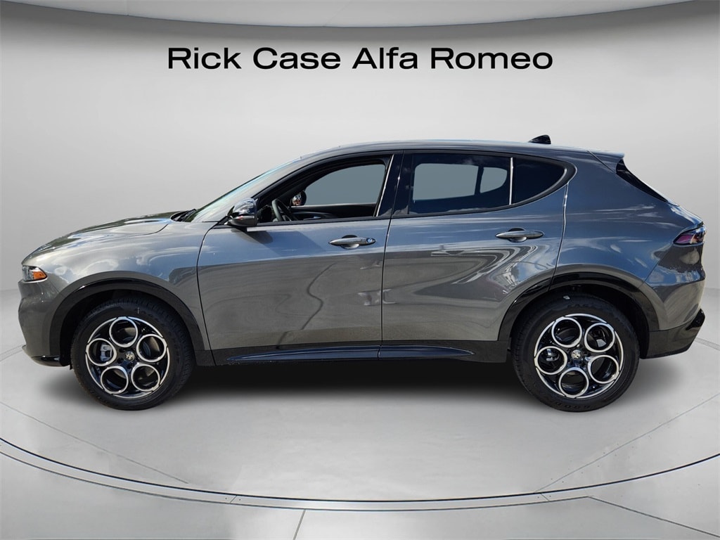New 2025 Alfa Romeo Tonale AWD Sport Utility