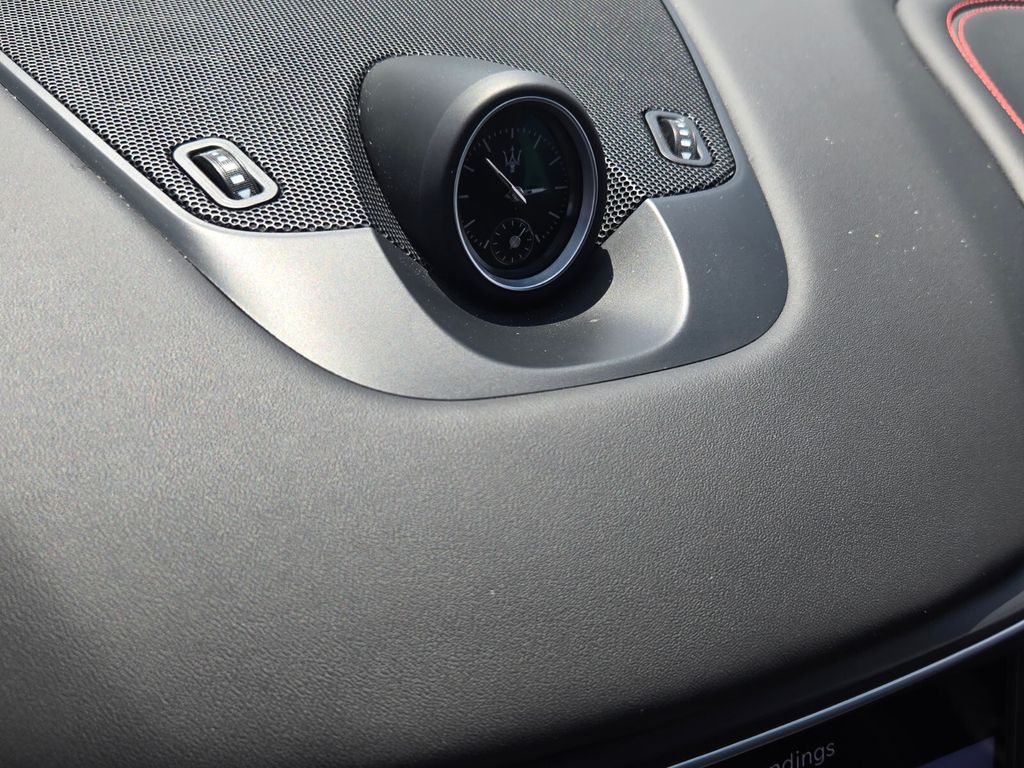 2022 Maserati Levante Modena - Photo 23