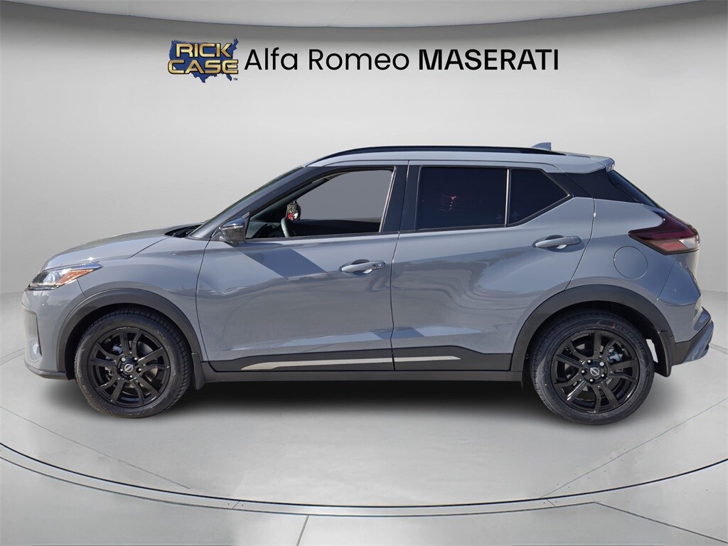 Used 2023 Nissan Kicks SR SUV