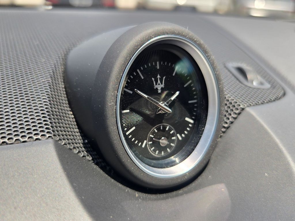 2023 Maserati Levante GT - Photo 23