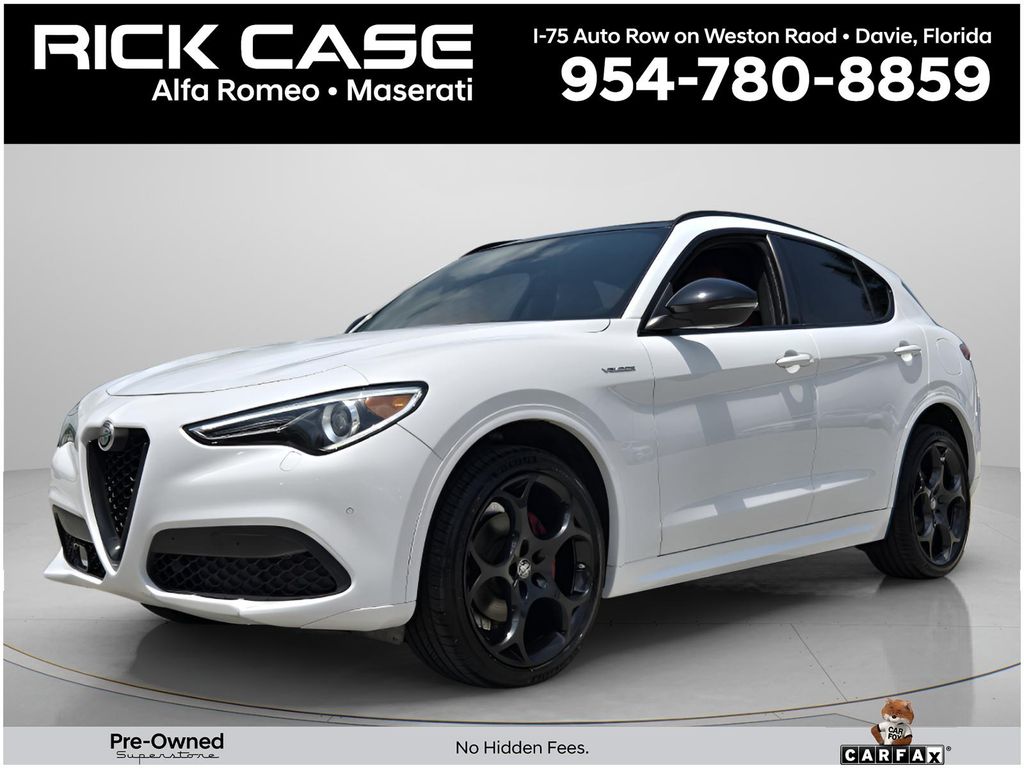 2022 Alfa Romeo Stelvio SUV 