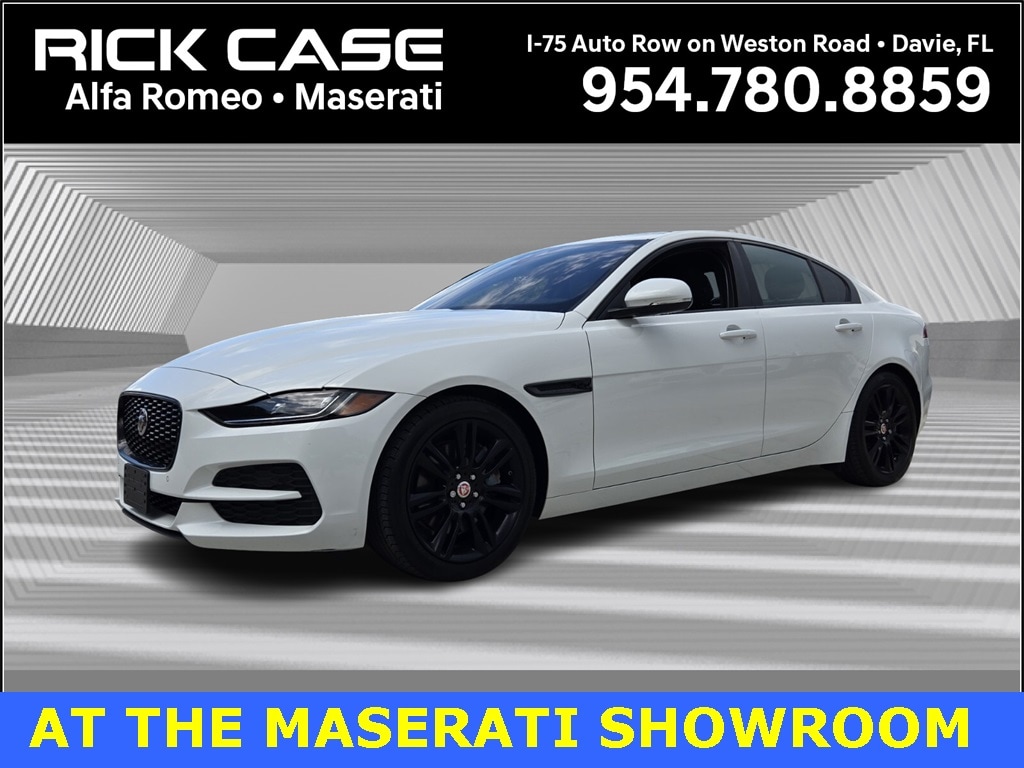 2020 Jaguar XE