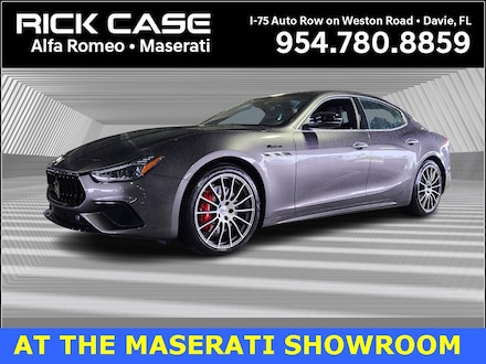 2024 Maserati Ghibli Modena Sedan