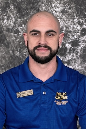Staff member Alain Lorenzo from 61183dc2c7aa