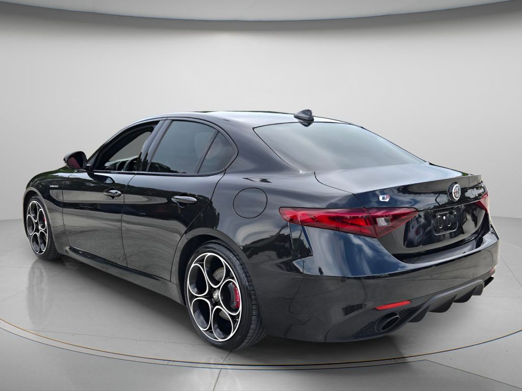2023 Alfa Romeo Giulia Veloce - Photo 8