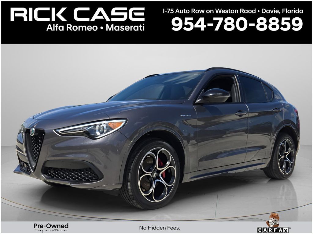 2023 Alfa Romeo Stelvio SUV 