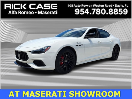 2024 Maserati Ghibli Modena Sedan