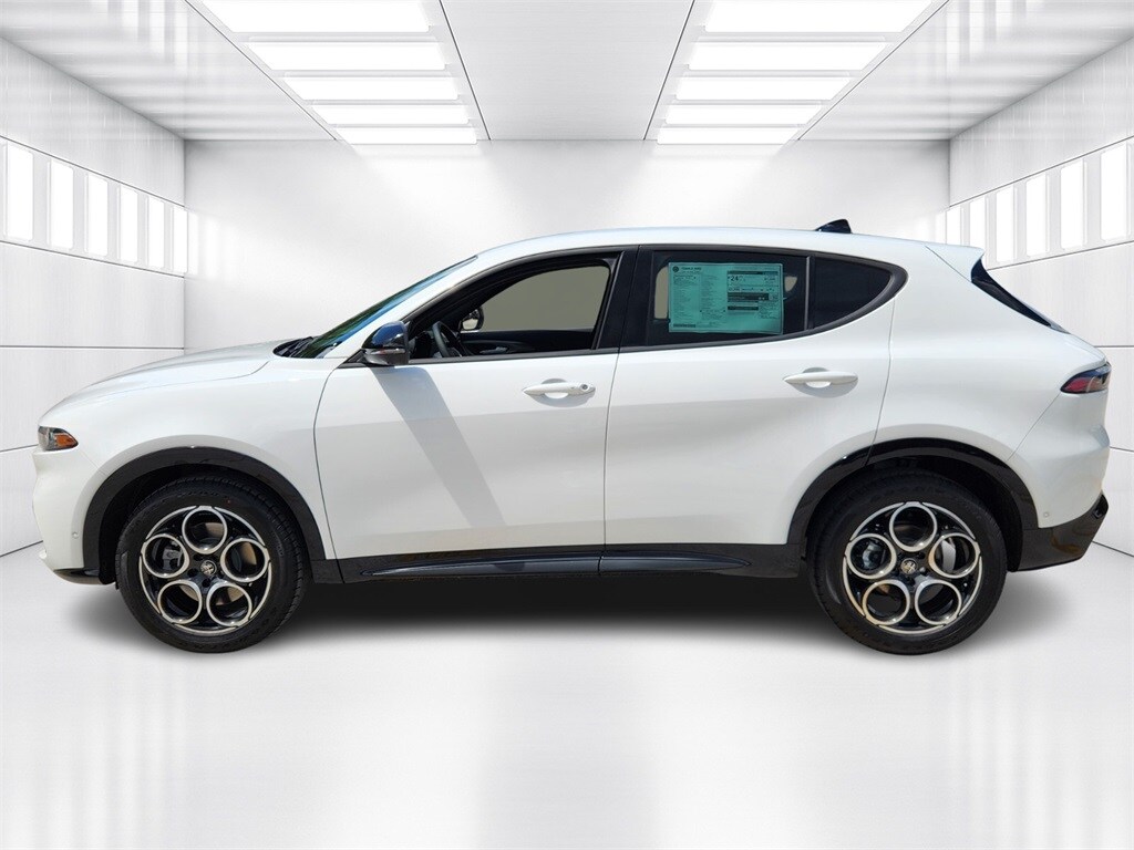 2025 Alfa Romeo Tonale BASE SPRINT photo 2