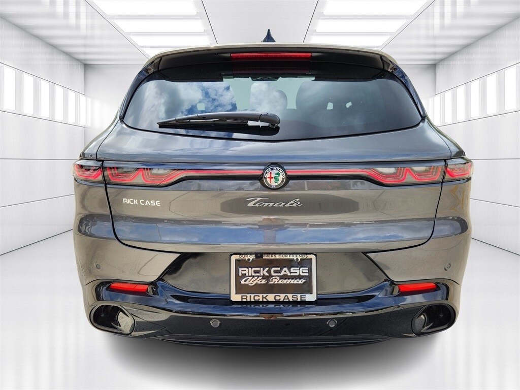 2025 Alfa Romeo Tonale photo 4