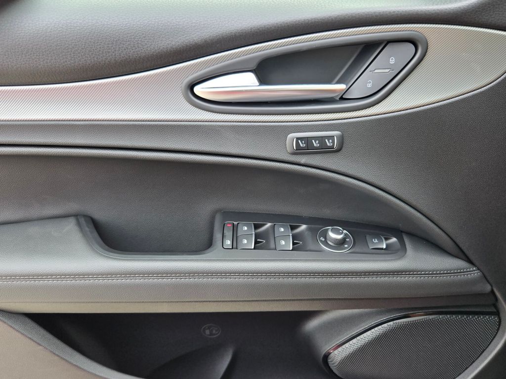 2026 Alfa Romeo Stelvio Base - Photo 16