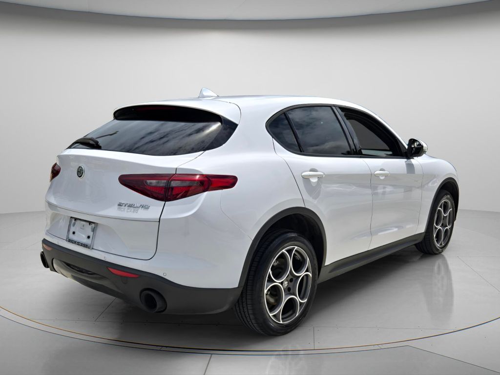 2023 Alfa Romeo Stelvio Sprint - Photo 7