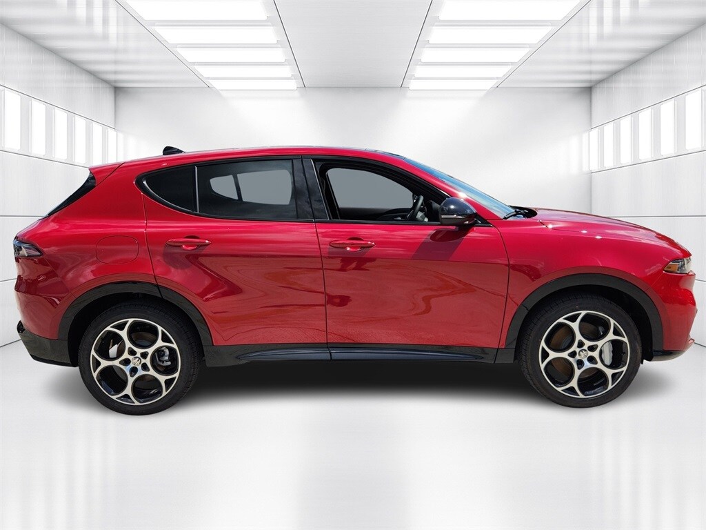 2025 Alfa Romeo Tonale BASE SPRINT photo 3