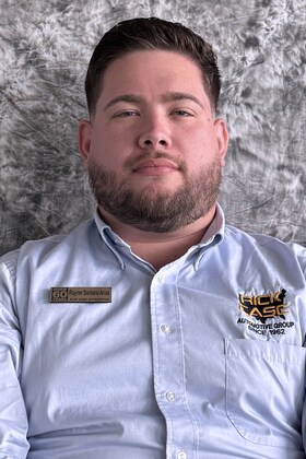 Staff member Rayner Santana Arias from 1c37feb1adae