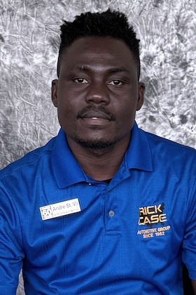 Staff member Andre St. Vila from 61183dc2c7aa