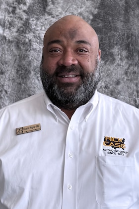 Staff member Ricardo Wagner Silfa from 3f6e6441318e