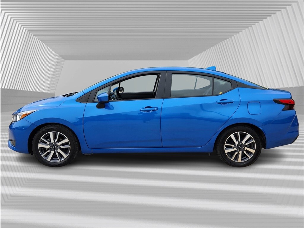 Used 2023 Nissan Versa Sedan SV with VIN 3N1CN8EV2PL834143 for sale in Davie, FL