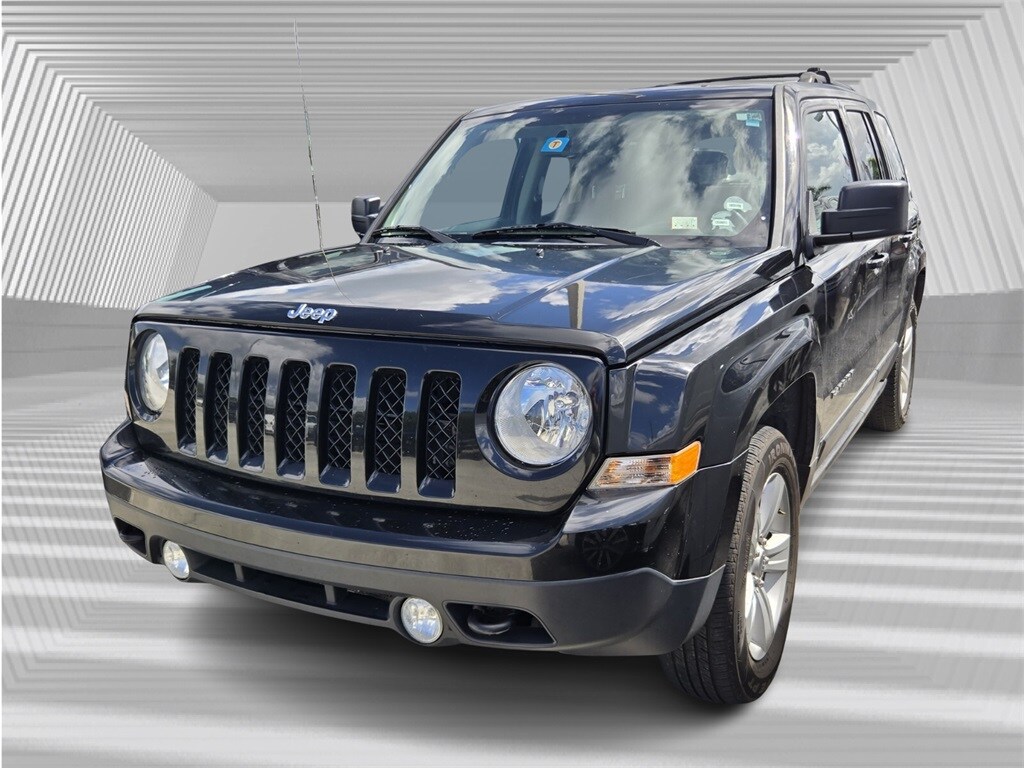 2015 Jeep Patriot Latitude photo 3