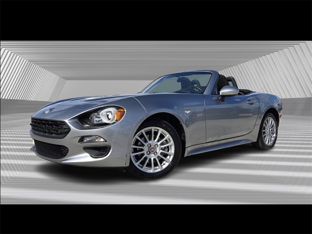 2017 FIAT 124 Spider Classica